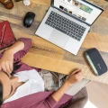 POLY Telefon konferencyjny Sync 20+ USB-C, zatwierdzony do współpracy z aplikacją Microsoft Teams