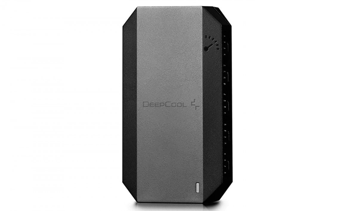 Hub do wentylatorów DeepCool FH-10