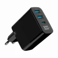 GEMBIRD 3-PORTOWA SZYBKA ŁADOWARKA SIECIOWA GAN (PD) USB (2X USB-A + 1X USB TYP-C), 30W, LCD, CZARNA